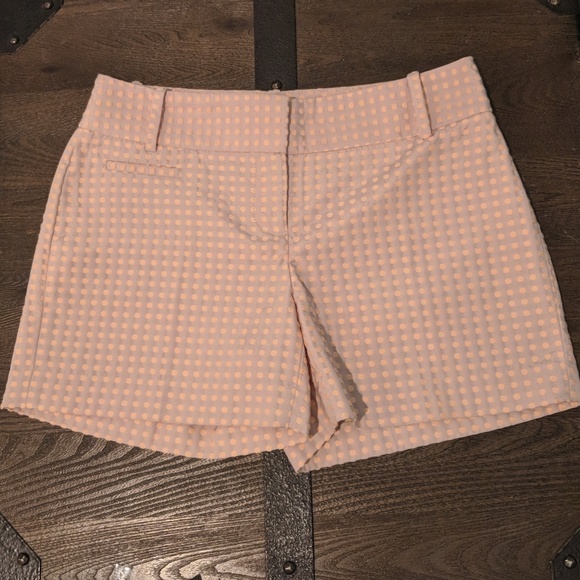 LOFT Pants - 🌵3 for $20🌵Ann Taylor LOFT Polka Dot Shorts